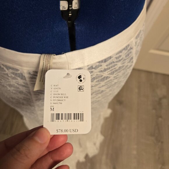 Free People Kiss Kiss Half Slip, M, NWT - Picture 6 of 6